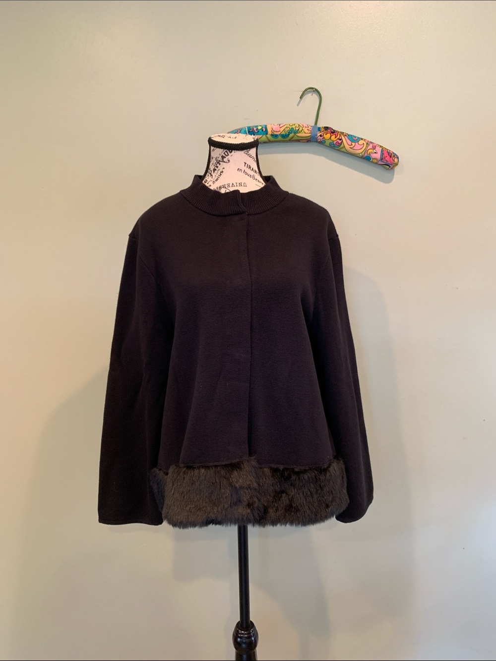 JM Collection Women’s XL Extra Large Faux Fur Trimmed Cotton Snap Front Cardigan